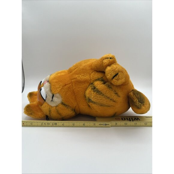 Vintage Garfield Cat Sitting Plush Stuffed Animal Dakin Large 12" H x 9" W - Picture 10 of 13